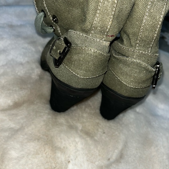 Aldo Heeled Olive Foldover Canvas Booties 🌵39 - Picture 10 of 11